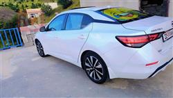 نیسان سێنترا